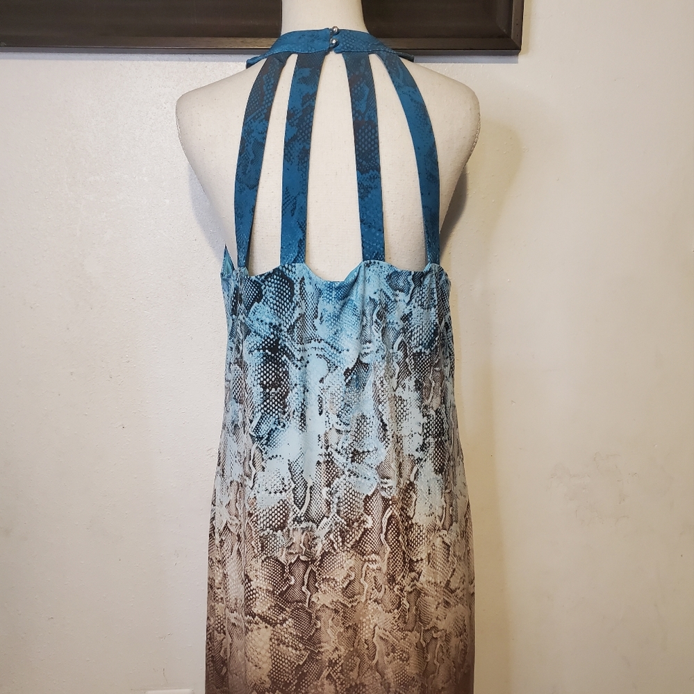 Beautiful Python Dress - Picture 2 of 6
